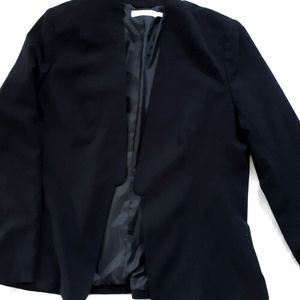 Ricki's Black Open-Front Blazer